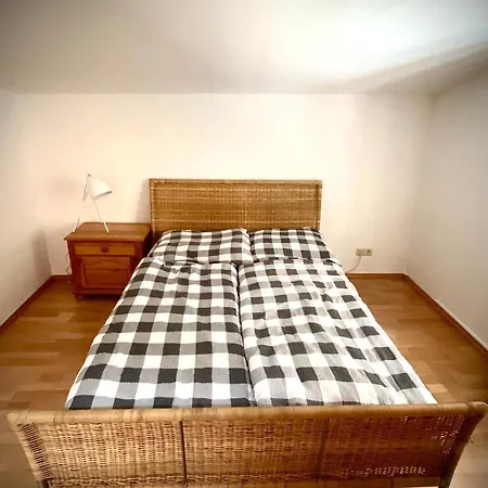 Апартаменты 3-zimmer 1 In Der Bergfrieden