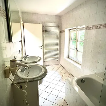 3-zimmer 1 In Der Bergfrieden Апартаменты *